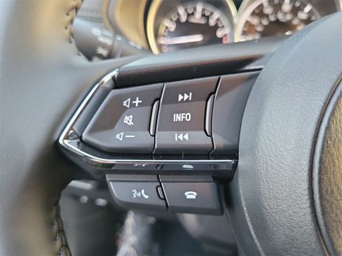 New 2025 MAZDA CX-5 AWD 2.5 S w/ Select Package image 5