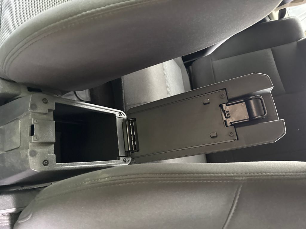 Used 2016 Jeep Patriot Sport FWD image 24
