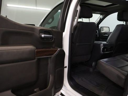 Used 2019 GMC Sierra 1500 SLT w/ SLT Premium Plus Package AWD/4WD image 32