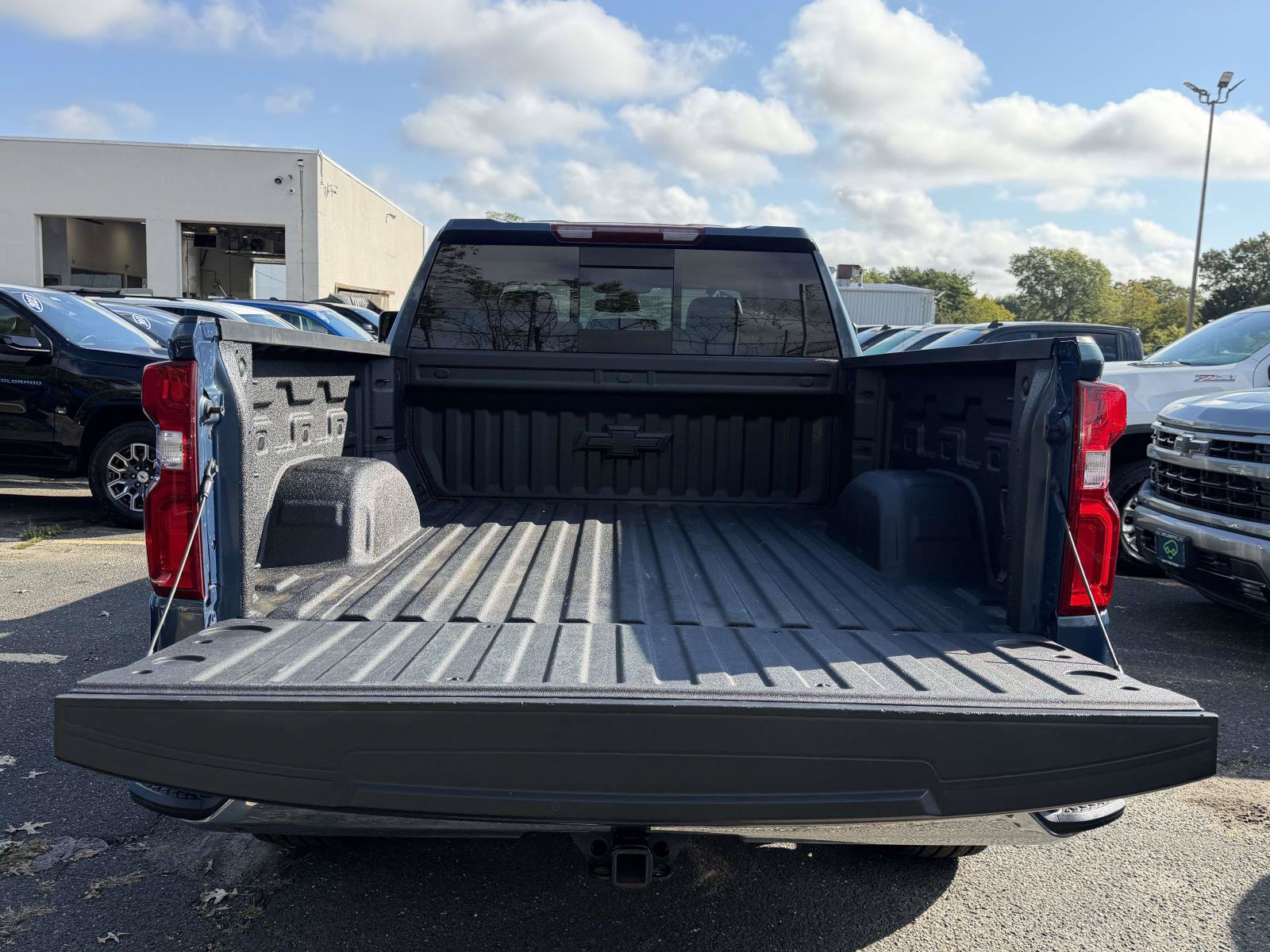 Certified 2024 Chevrolet Silverado 1500 LTZ w/ LTZ Premium Package AWD/4WD image 7