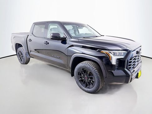 Used 2024 Toyota Tundra Limited w/ TRD Off-Road Package AWD/4WD image 4