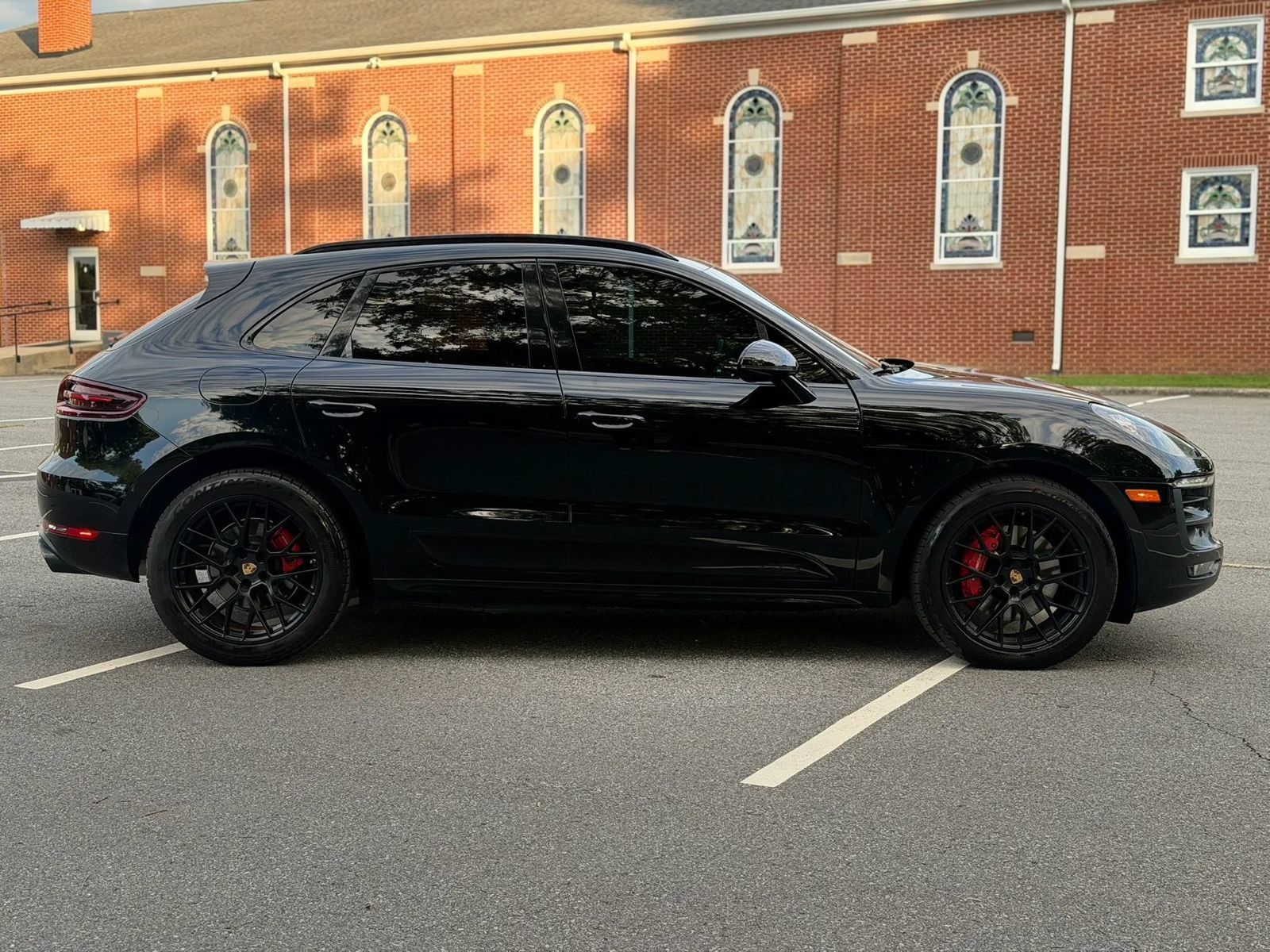 Used 2018 Porsche Macan GTS AWD/4WD image 7