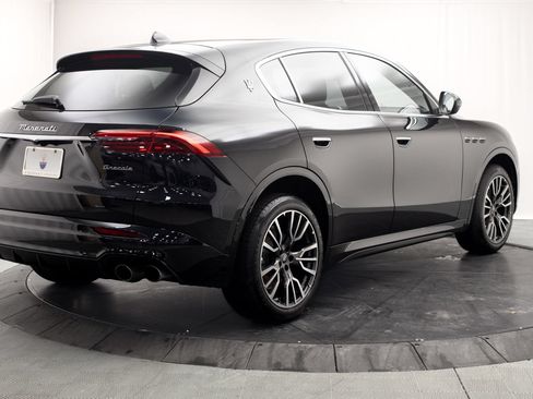 New 2025 Maserati Grecale GT AWD/4WD image 3