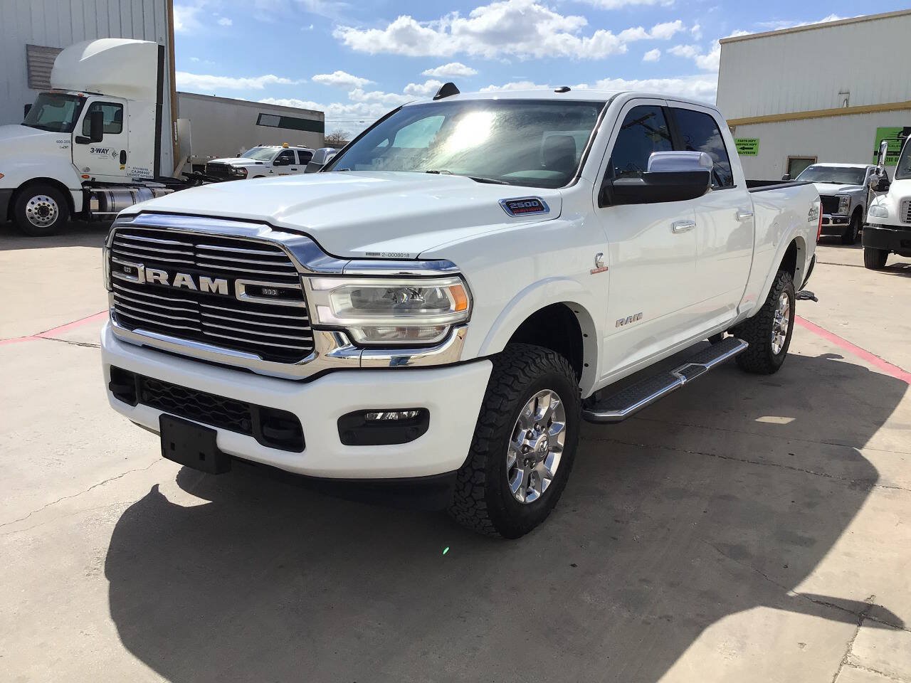 Used 2022 RAM 2500 Laramie AWD/4WD image 5