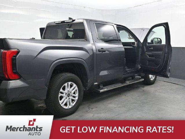 Used 2022 Toyota Tundra SR5 AWD/4WD image 46