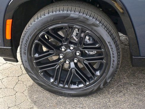 Used 2023 Jeep Wagoneer Series II image 35