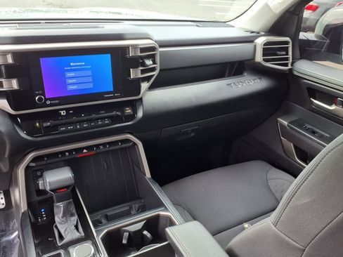 Used 2022 Toyota Tundra SR5 w/ TRD Off-Road Package image 12