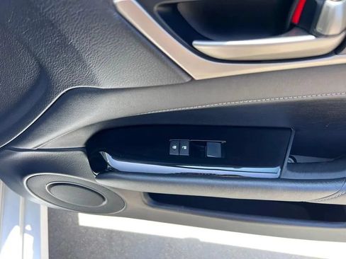 Used 2013 Lexus GS 350 AWD w/ Premium Pkg image 32