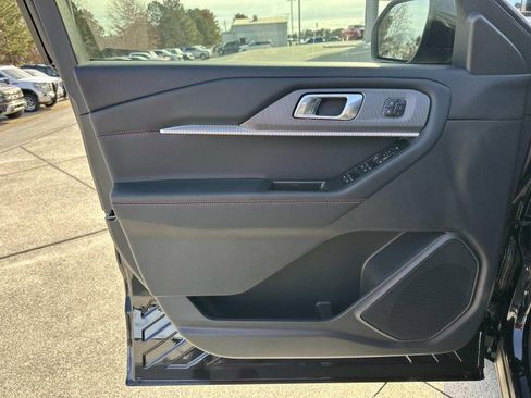 New 2026 Ford Explorer ST-Line w/ ST-Line Street Pack image 10