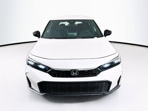 Used 2025 Honda Civic Sport image 2