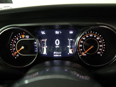 Used 2021 Jeep Gladiator Overland AWD/4WD image 16