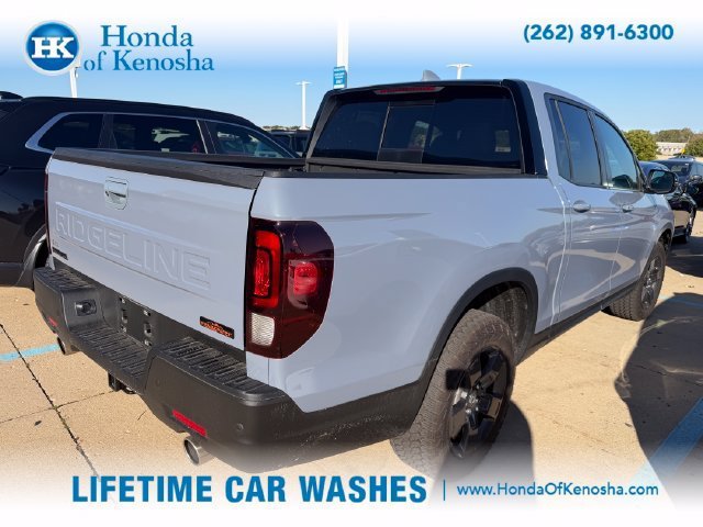 Used 2026 Honda Ridgeline TrailSport image 2