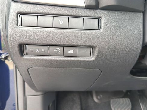 New 2026 Nissan Rogue Dark Armor FWD image 19