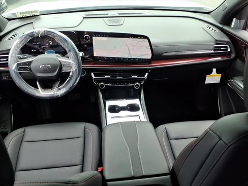 New 2026 Chevrolet Traverse Z71 w/ Enhanced Driving Package AWD/4WD image 21