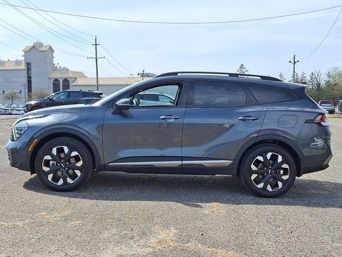 Certified 2024 Kia Sportage X-Line w/ X-Line Premium Package image 4