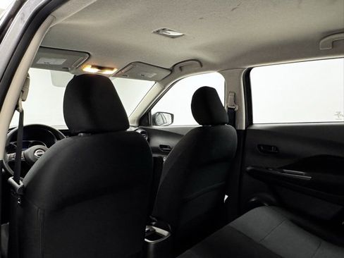 Used 2024 Nissan Kicks S image 20