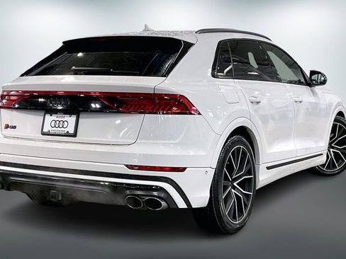 Used 2022 Audi SQ8 Prestige image 13