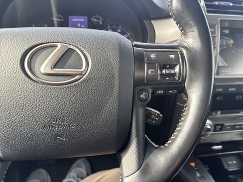 Used 2016 Lexus GX 460 Luxury image 19