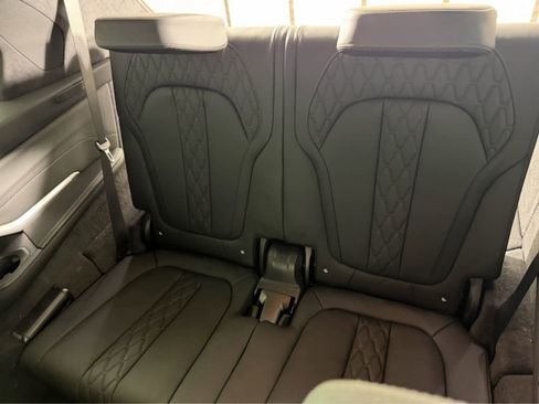 New 2026 BMW X7 M60i image 14