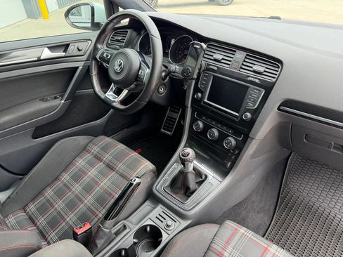 Used 2017 Volkswagen GTI S image 14