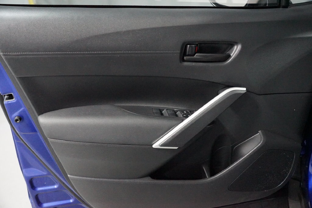 Certified 2023 Toyota Corolla Cross AWD Hybrid image 30