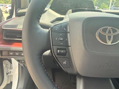 Used 2024 Toyota Prius Prime Premium w/ Advanced Technology Package FWD image 15