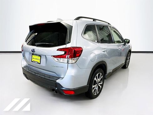 Used 2020 Subaru Forester Limited w/ Popular Package #3 image 5
