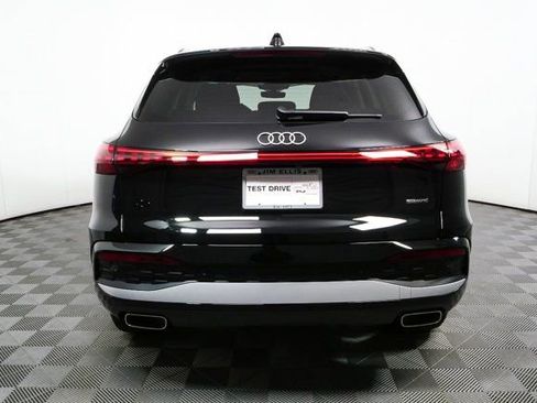 New 2025 Audi Q5 Premium Plus image 24