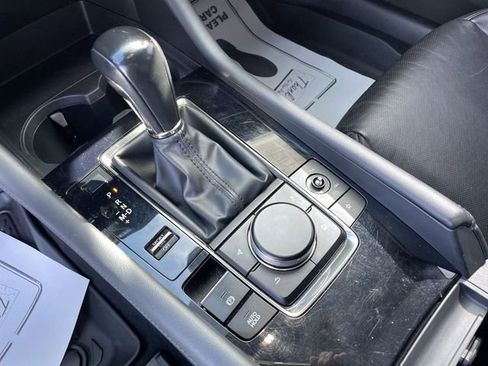 Used 2022 MAZDA MAZDA3 s image 21