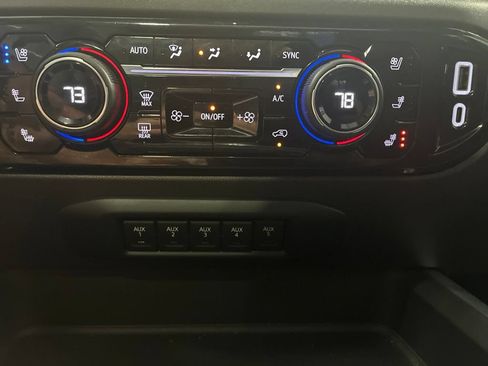 Used 2025 Chevrolet Silverado 3500 High Country w/ High Country Premium Package AWD/4WD image 34