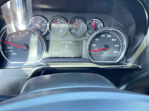 Used 2021 Chevrolet Silverado 1500 RST AWD/4WD image 12