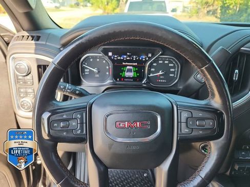 Certified 2021 GMC Sierra 1500 AT4 w/ Technology Package AWD/4WD image 22