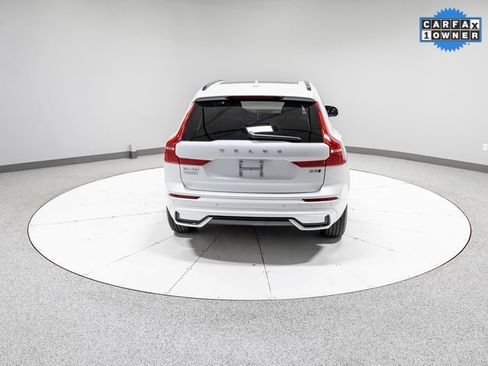 Used 2025 Volvo XC60 B5 Core image 30