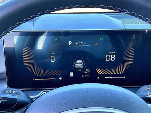 Certified 2025 Kia Sorento EX w/ Panoramic Sunroof Package image 22