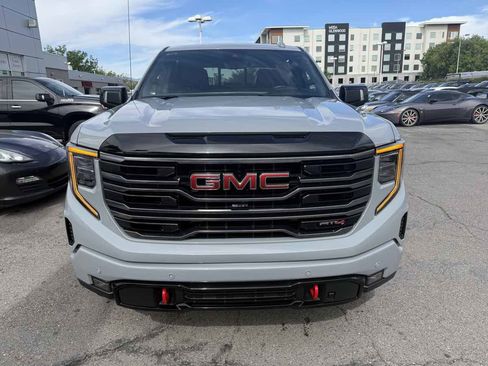 Used 2025 GMC Sierra 1500 AT4 w/ AT4 Premium Package AWD/4WD image 3