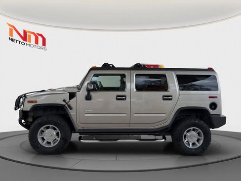 Used 2005 HUMMER H2 w/ Preferred Equipment Group image 2