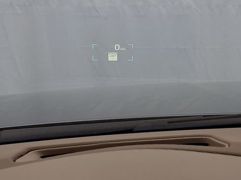 Used 2020 Cadillac Escalade ESV Platinum image 13