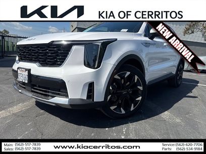 Certified 2025 Kia Sorento EX w/ Panoramic Sunroof Package