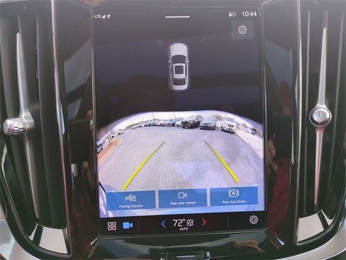 Used 2024 Volvo S60 B5 Core image 12