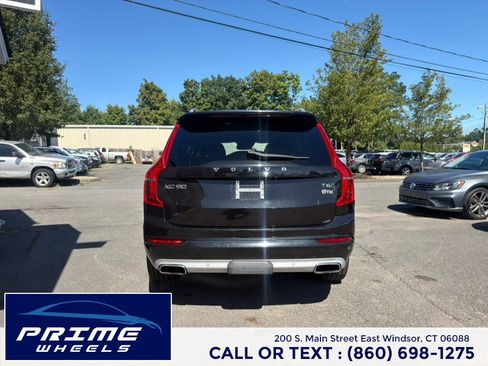 Used 2016 Volvo XC90 T6 Momentum w/ Momentum Plus Package AWD/4WD image 4