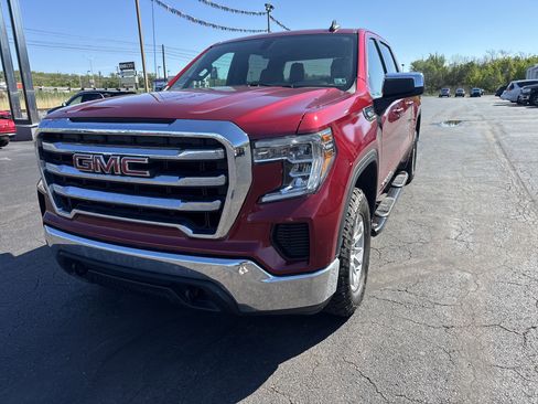 Used 2020 GMC Sierra 1500 SLE w/ SLE Value Package AWD/4WD image 10