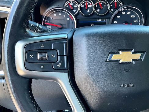 Used 2021 Chevrolet Silverado 1500 LT w/ Z71 Off-Road Package AWD/4WD image 23