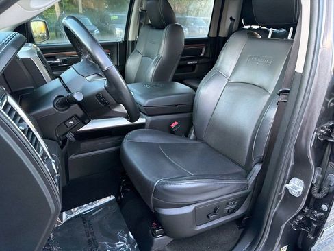 Used 2017 RAM 1500 Laramie w/ Convenience Group AWD/4WD image 33