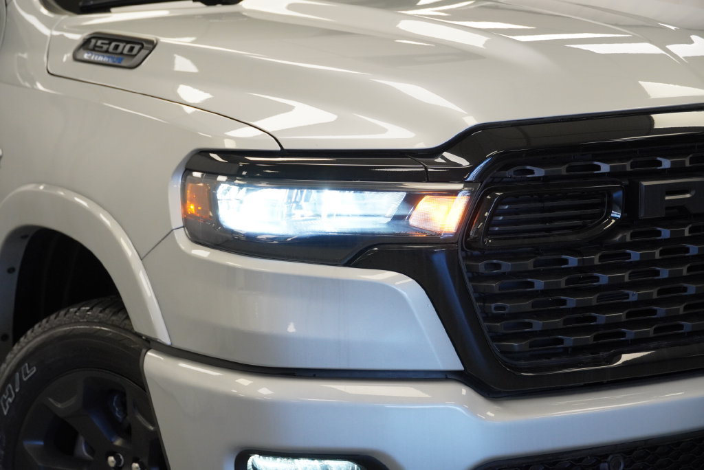 New 2026 RAM 1500 Big Horn w/ Night Edition AWD/4WD image 8