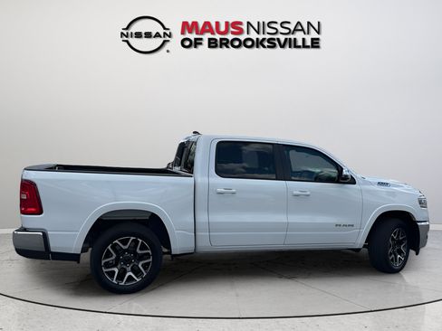 Used 2026 RAM 1500 Laramie AWD/4WD image 9