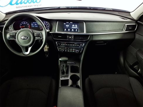 Used 2018 Kia Optima LX image 15