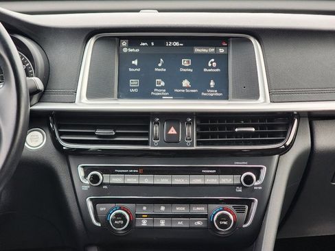 Used 2020 Kia Optima EX image 27