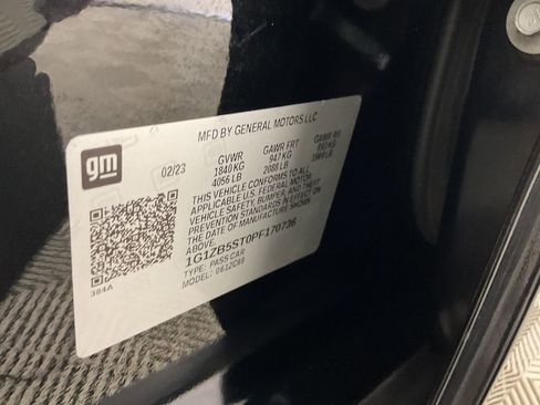 Used 2023 Chevrolet Malibu LS FWD image 28