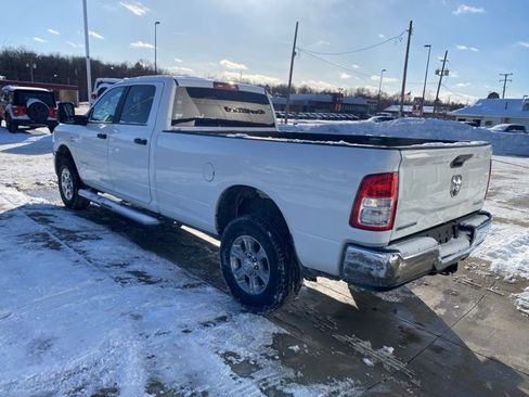 Used 2024 RAM 3500 Big Horn image 8