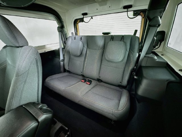 Used 2024 Jeep Wrangler Sport AWD/4WD image 26